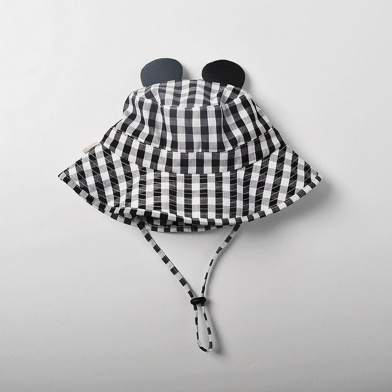 The Girl Cap - 3D Ears Detailed Checked Bucket Hat - Black/White