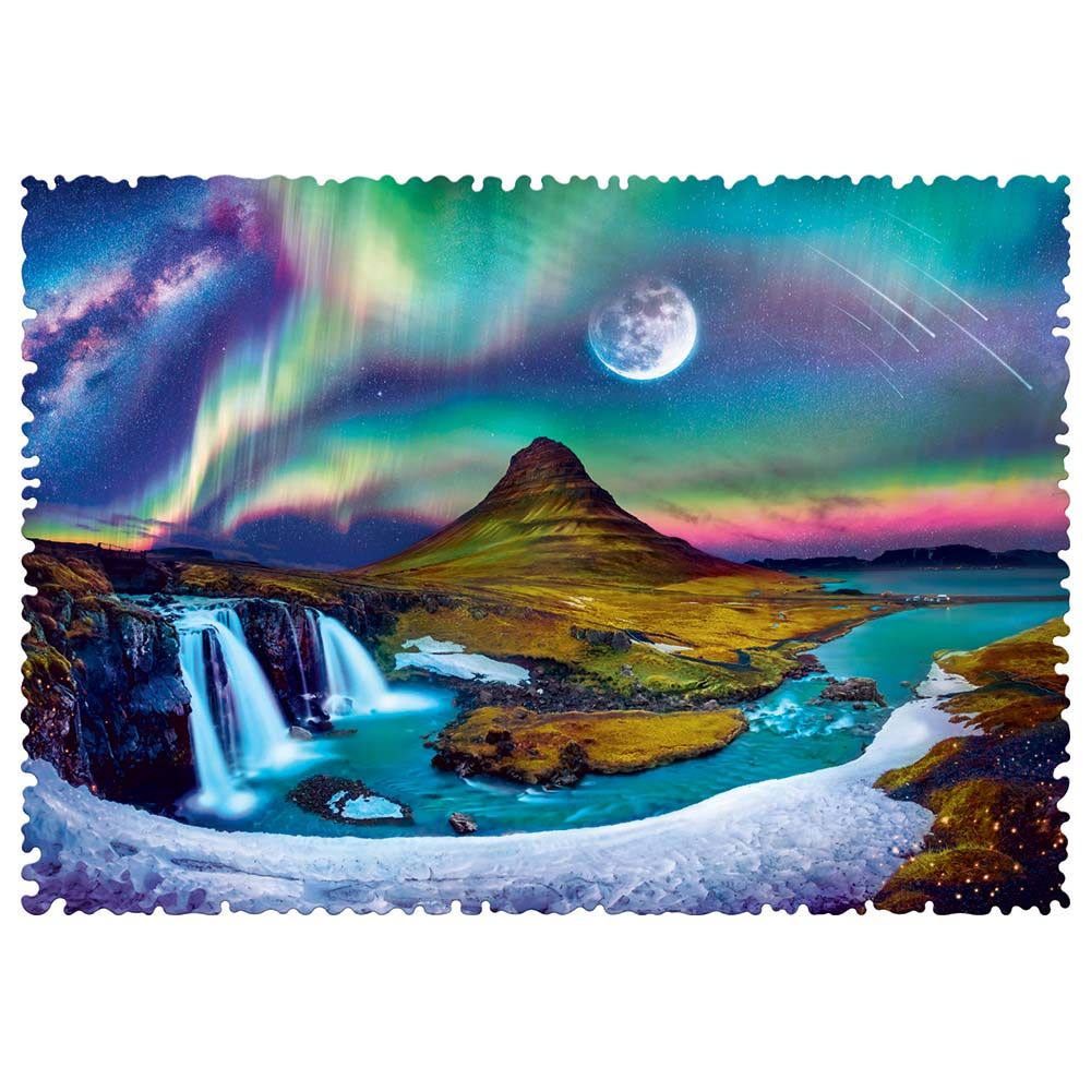 Trefl Puzzle - Crazy Shapes - Aurora Over Iceland Puzzle - 600pcs