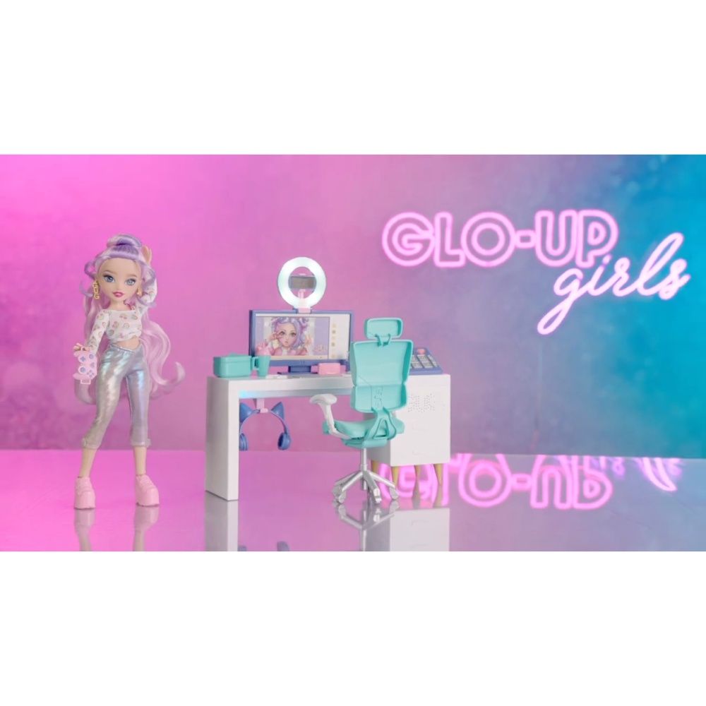 Glo-Up Girls - ASMR Streaming Studio with Sadie Doll