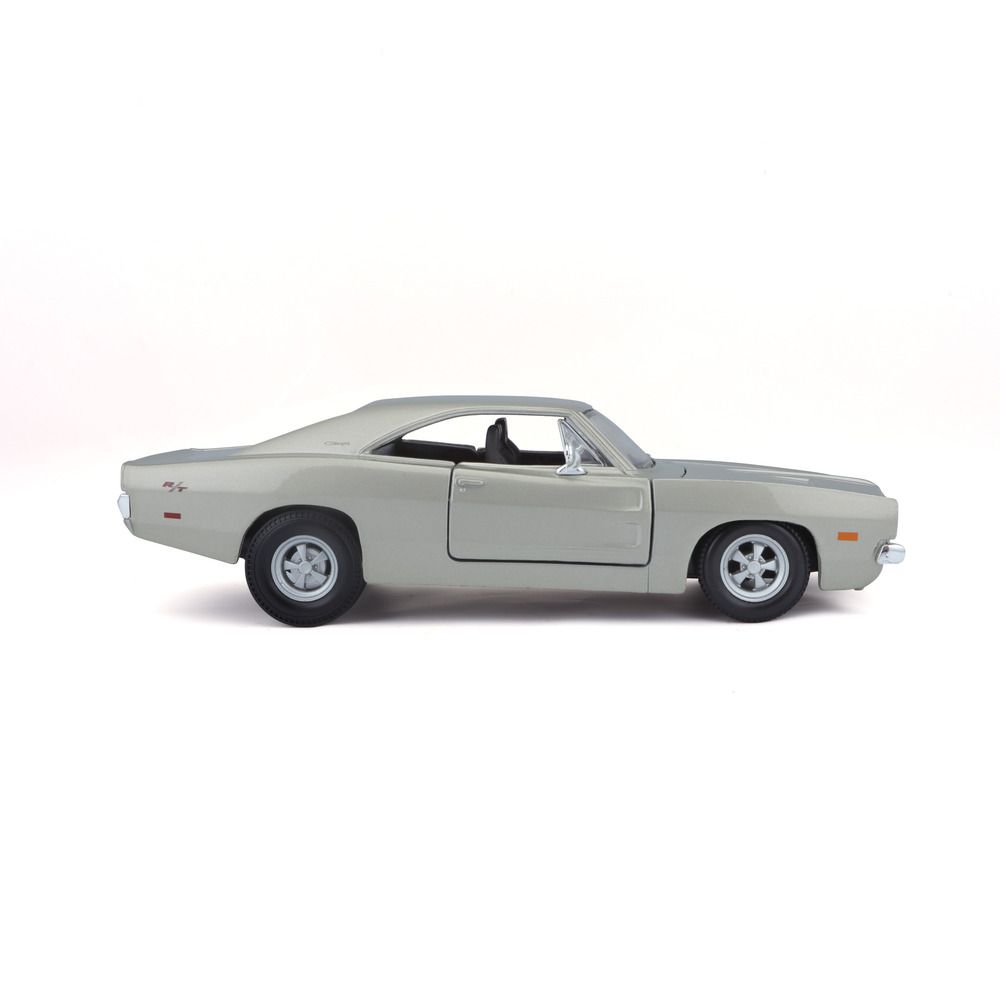 Maisto - 1/24 1969 Dodge Charger Metal Toy Car - Silver