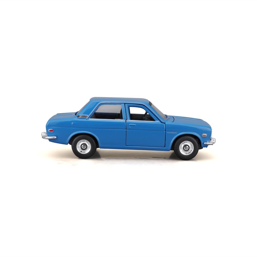 Maisto - 1/24 1971 Datsun 510 Metal Toy Car - Blue