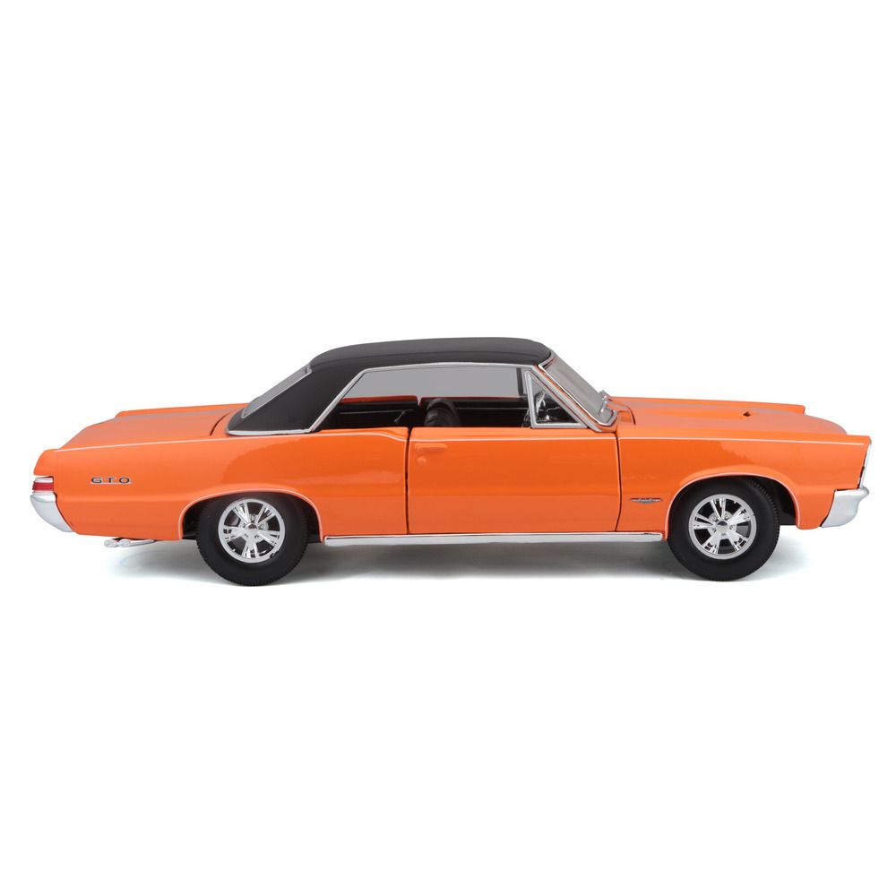 Maisto - 1/18 1965 Pontiac GTO Hurst Edition Metal Toy Car - Orange