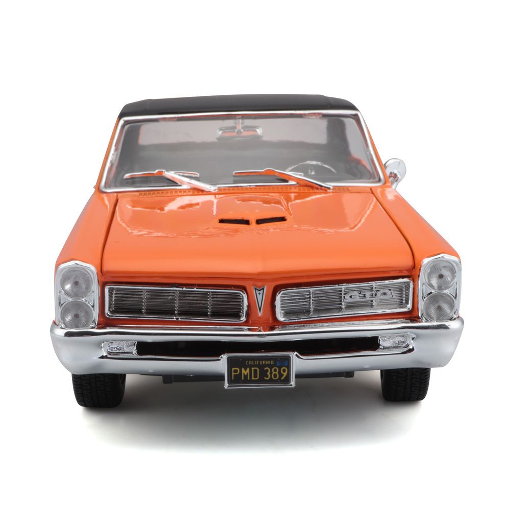 Maisto - 1/18 1965 Pontiac GTO Hurst Edition Metal Toy Car - Orange