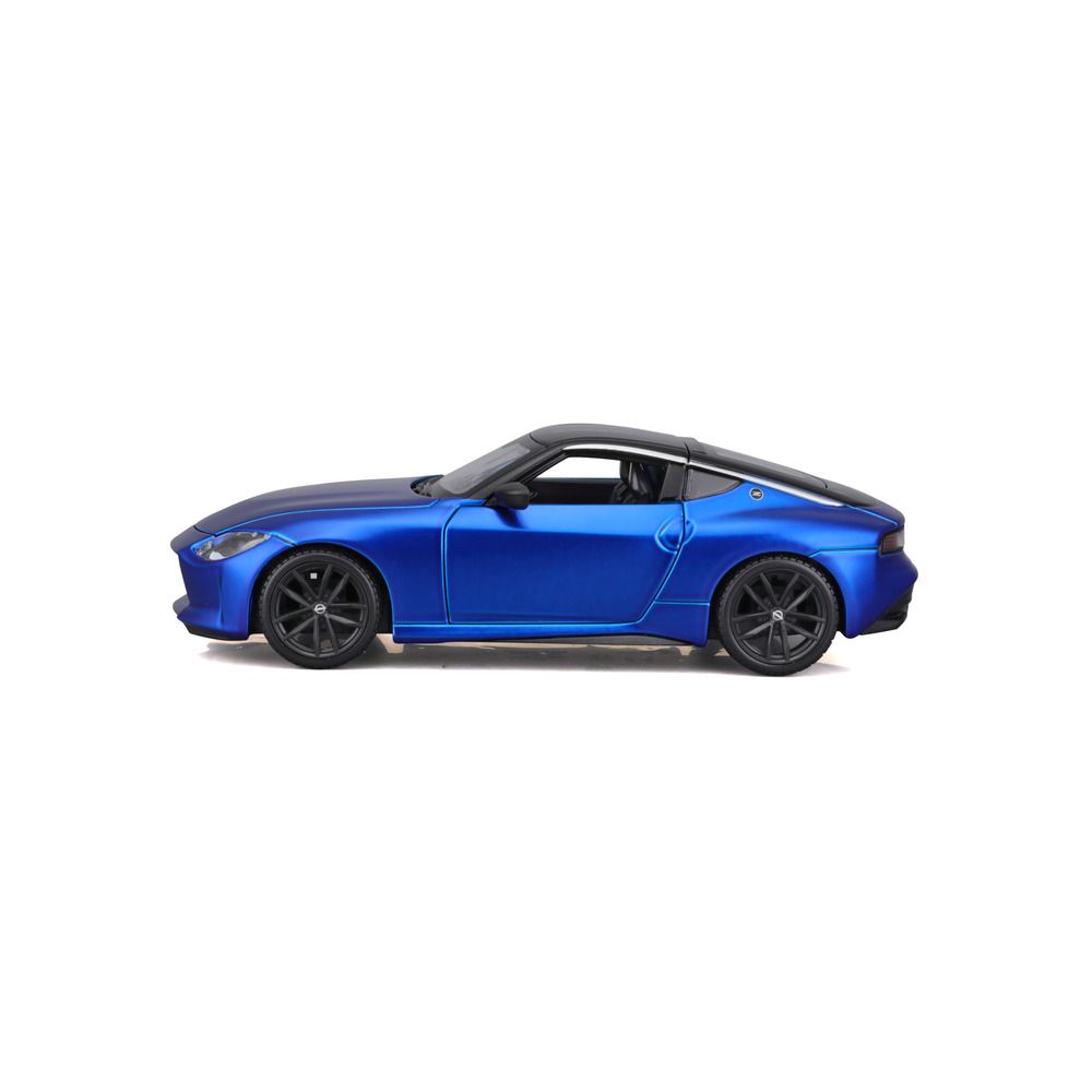 Maisto - 1/24 2023 Nissan Z Liquid Metal Toy Car - Blue/Black