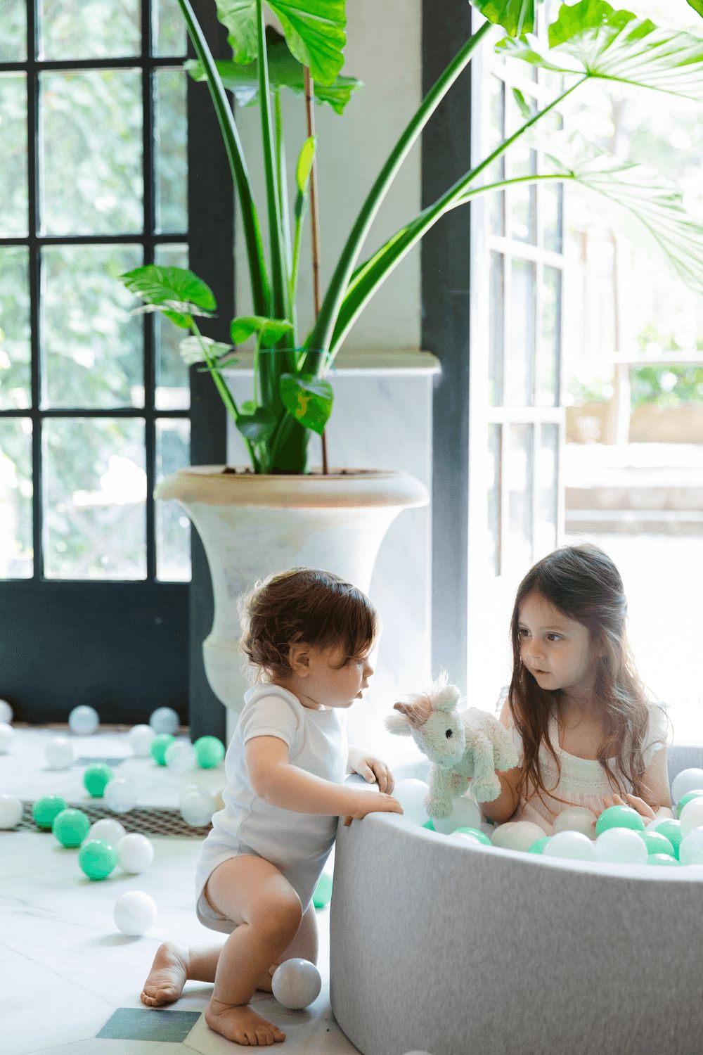 Larisa & Pumpkin - Ball Pit With 200 Balls - Light Grey/Blue/White