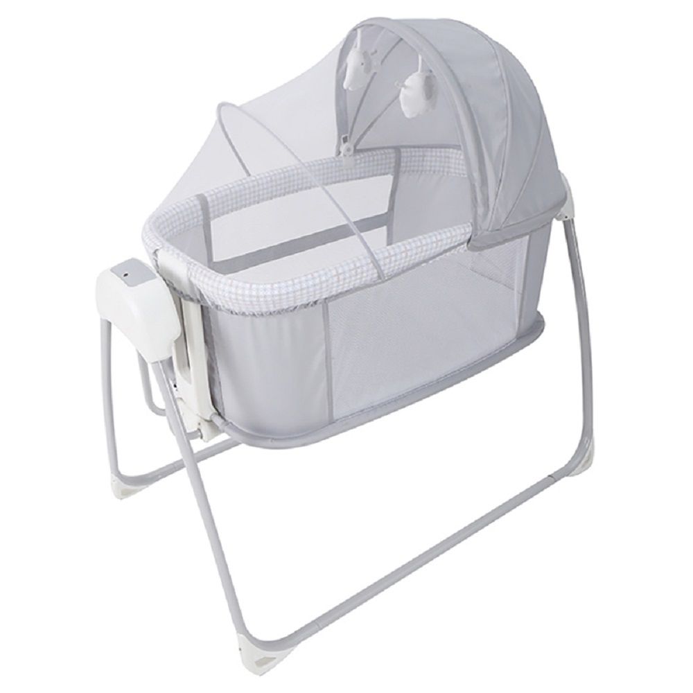 Mastela - 4-in-1 Deluxe Multi-Functional Bassinet - White