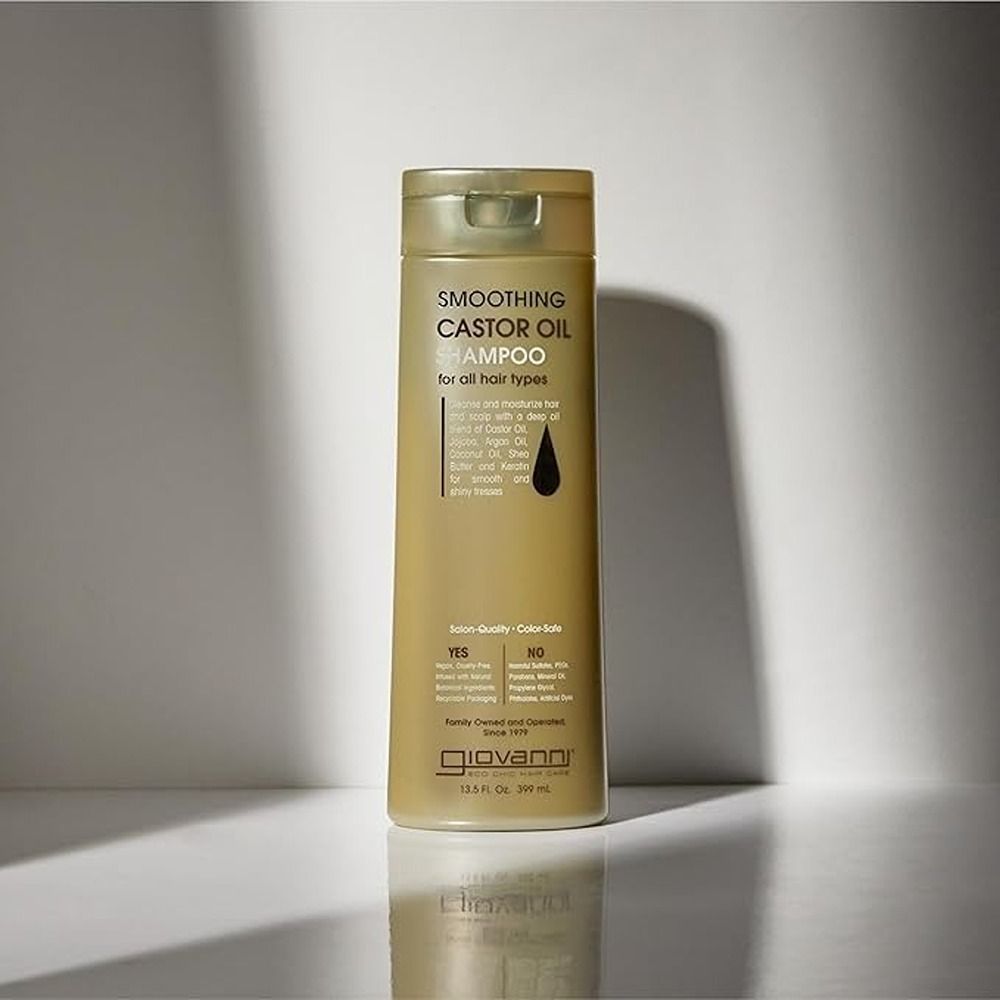 Giovanni - Smoothing Castor Oil Shampoo - 399 ml