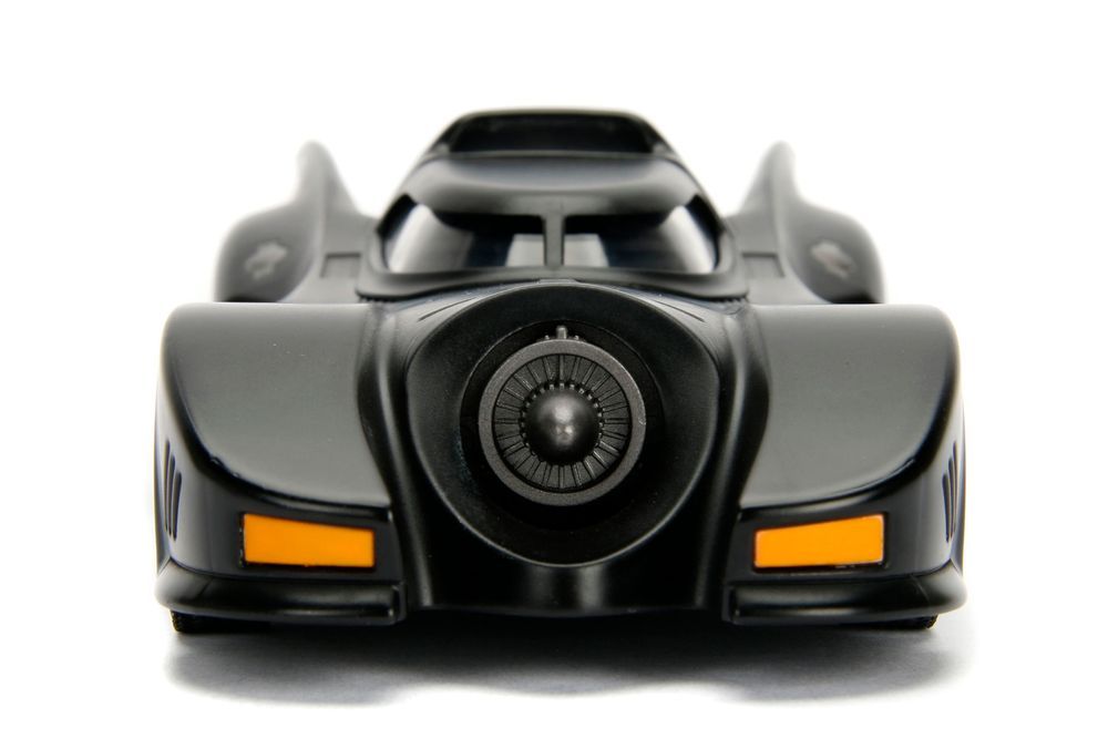 Jada - Build And Collect Batmobile With Batman Die-Cast Kit