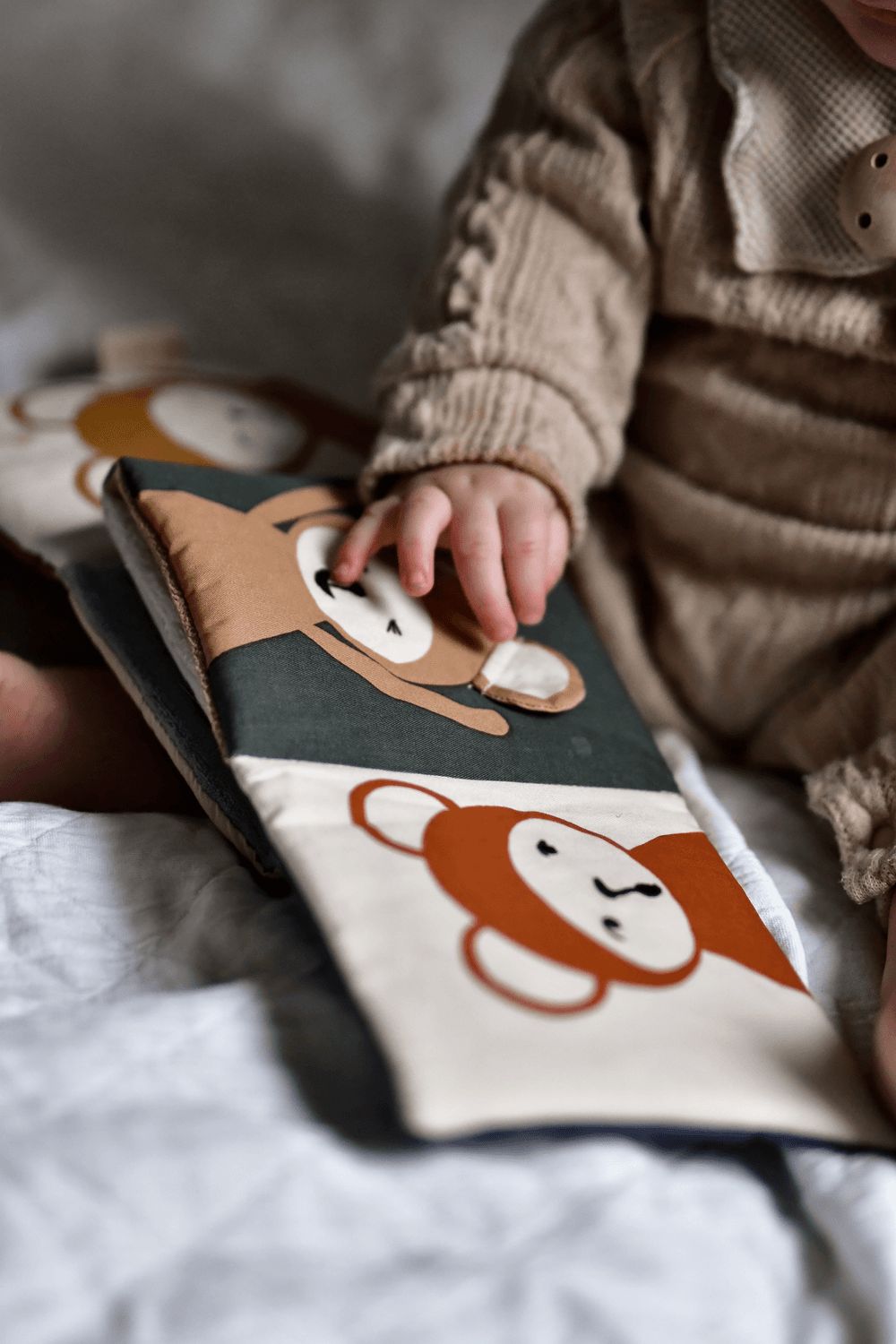 Fabelab - Organic Cotton Soft Baby Book - Bob Has Feelings