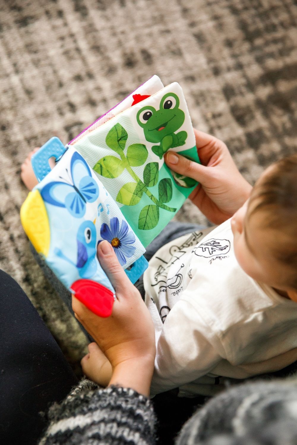 Baby Einstein - Curious Explorers Teether Book