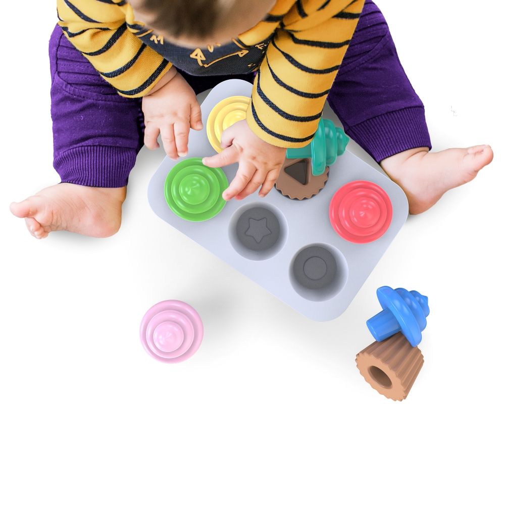 Bright Starts - Sort & Sweet Cupcakes Shape Sorting Activity Toy​