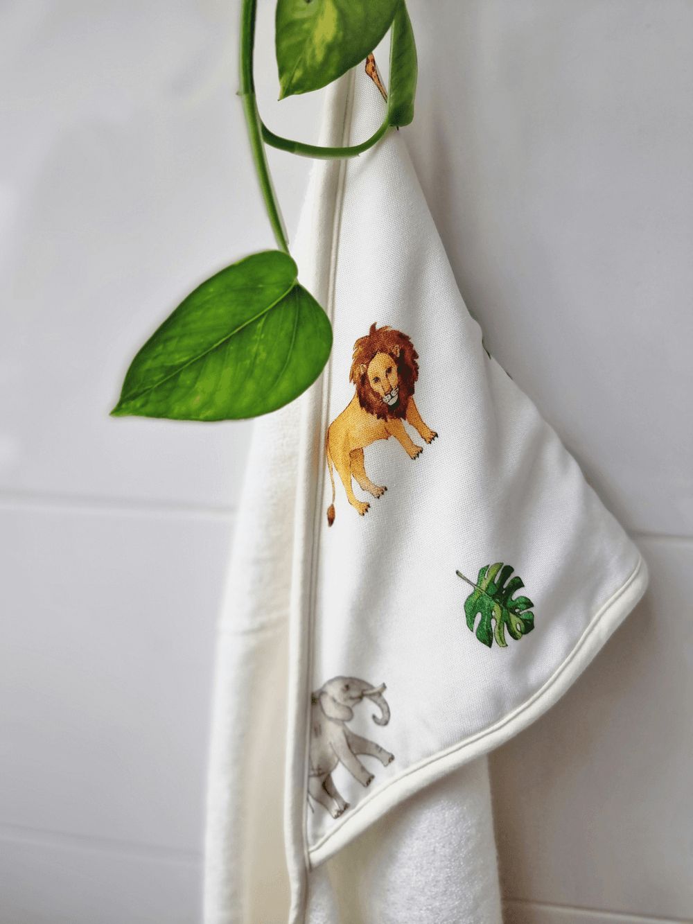 Layette - Luxury Bamboo Towel - Jungle