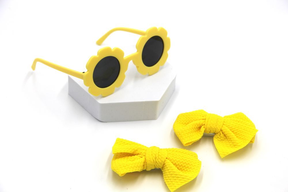 D' Daniela - Dana Glasses and Bow Barrette Clip Set - Bright Yellow