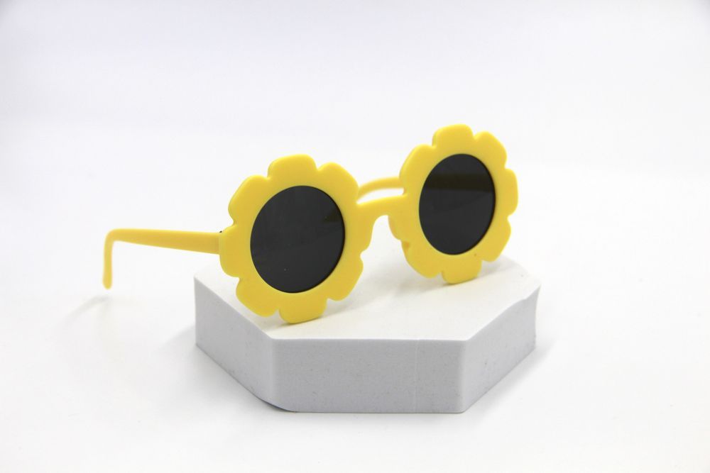 D' Daniela - Dana Glasses and Bow Barrette Clip Set - Bright Yellow