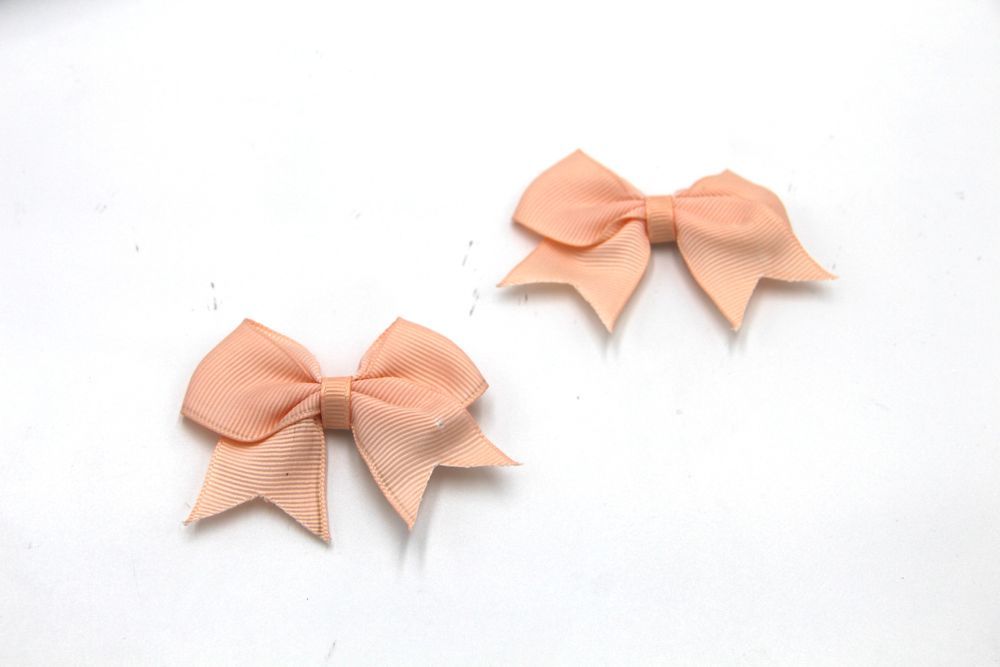 D' Daniela - Glasses and Bow Barrette Clip Set - Peach