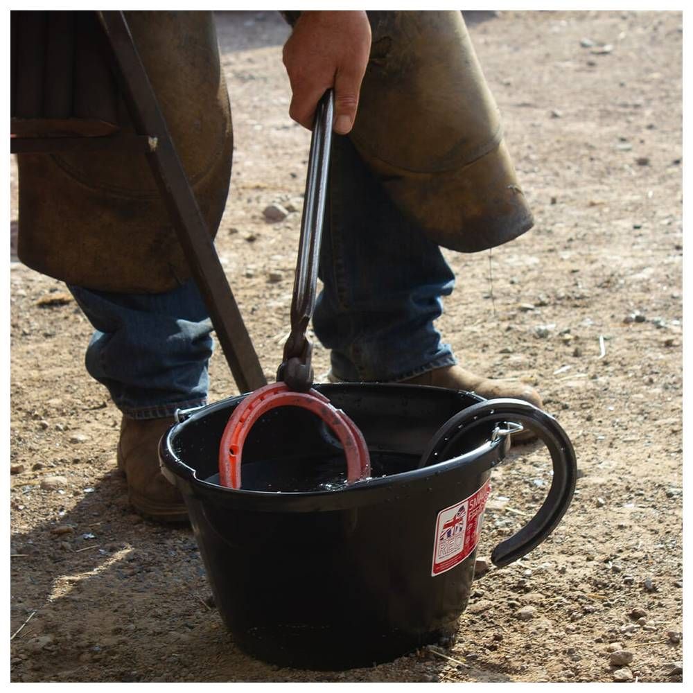 Red Gorilla - Plas Feed Bucket - Black - 10 L