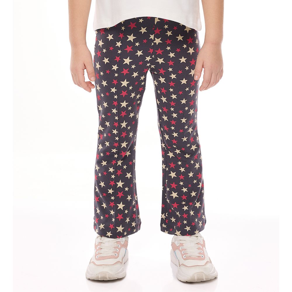 Victor and Jane - Long Sleeves Sweat Top & Stars Pattern Flared Leggings - Off White - 2 Pcs