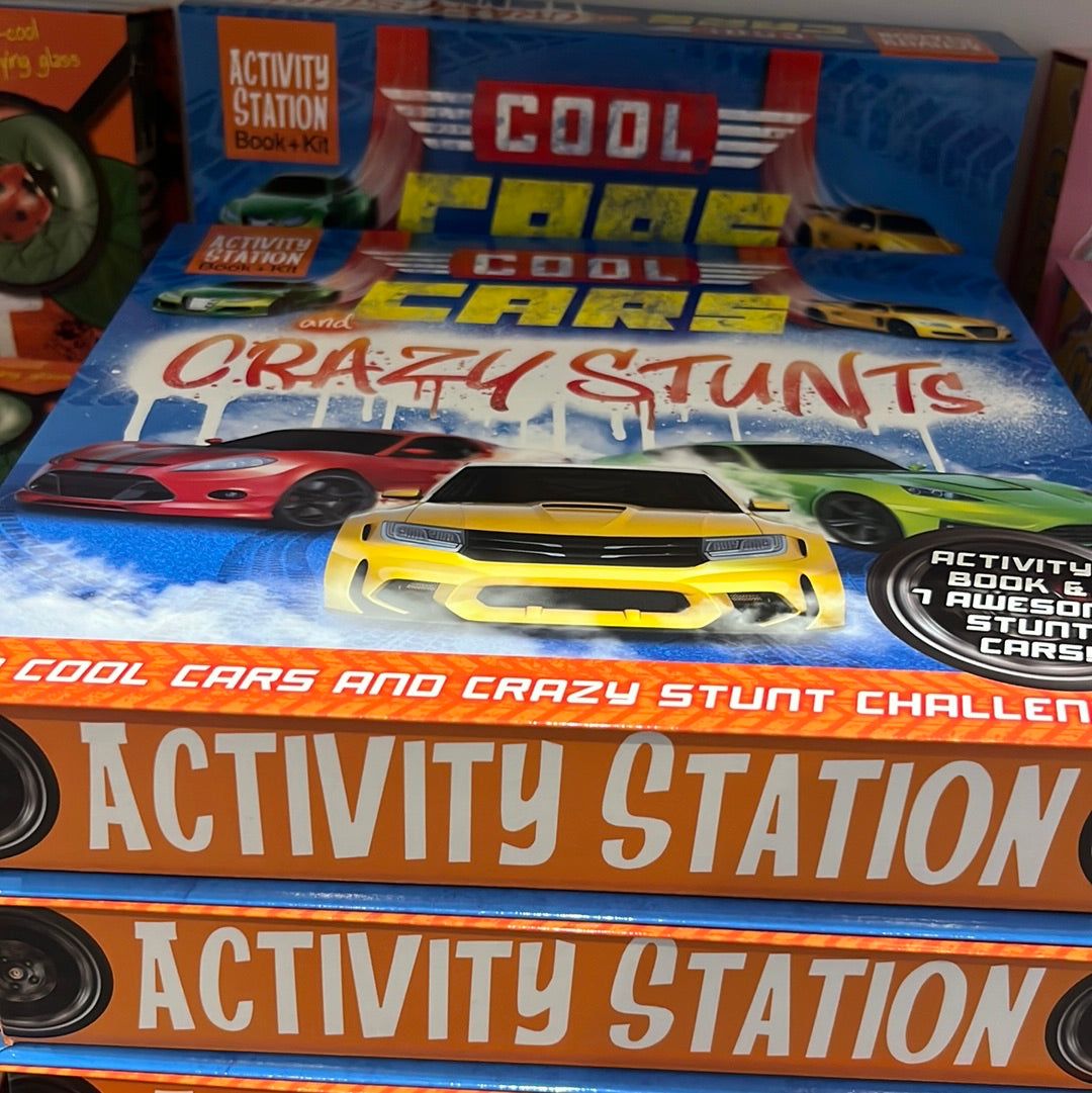 Cool Cars And Crazy Stunts Book & Activity Kit