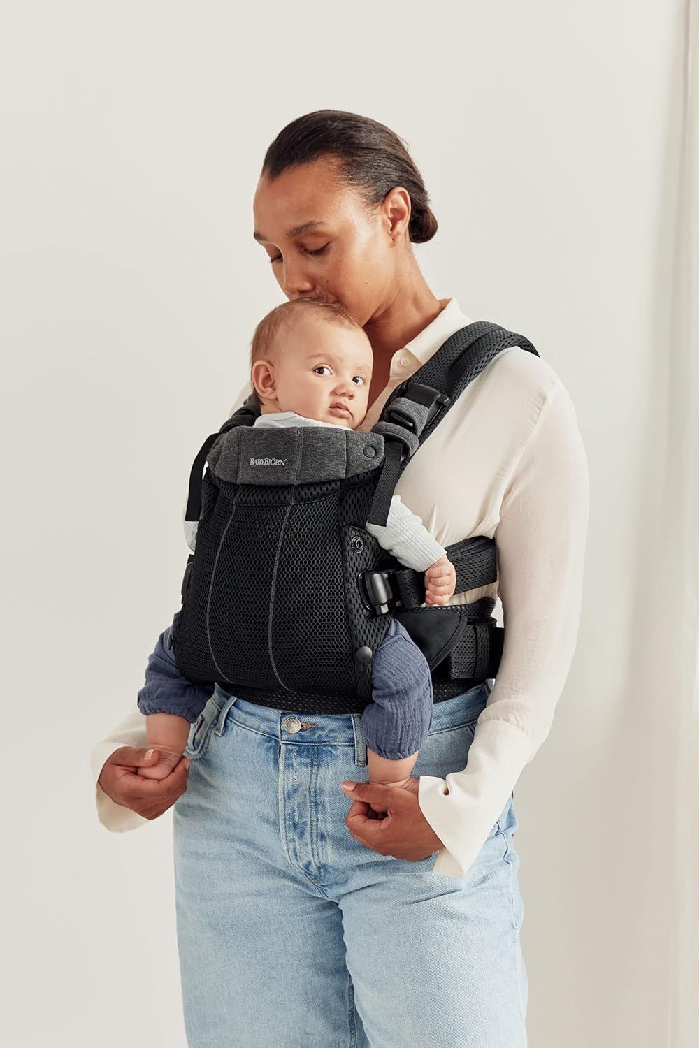 BabyBjorn - 3D Baby Mesh Carrier - Harmony - Black