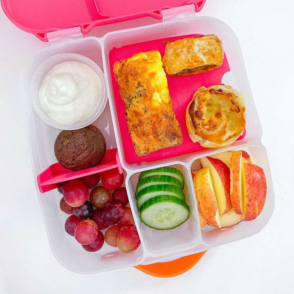 B.box - 5 Compartment Lunch Time Box - Strawberry Shake