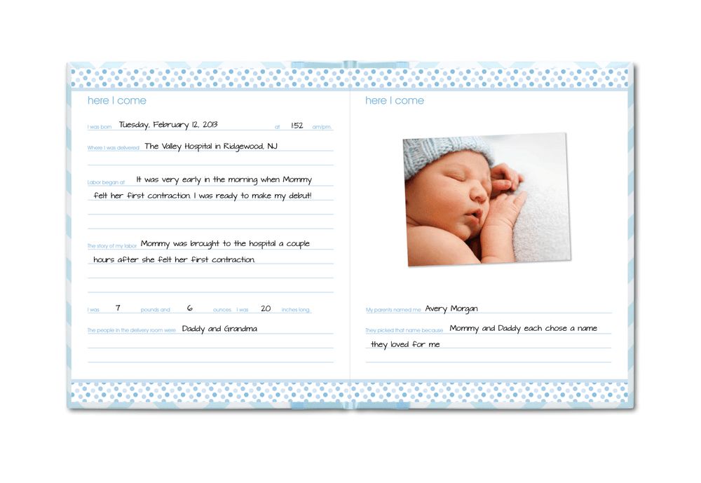 Pearhead - Chevron Baby Book - Blue