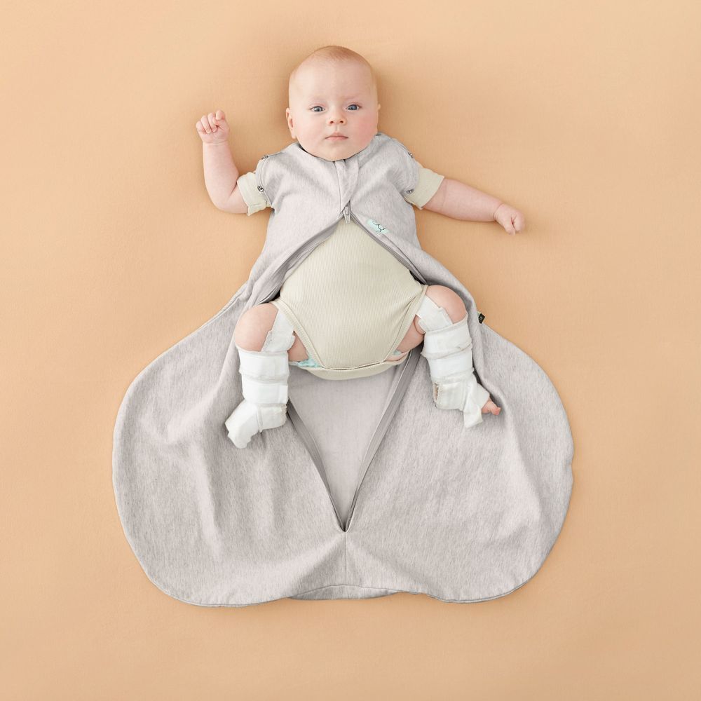 Ergopouch - 0.2 Tog Hip Harness Cocoon Swaddle Bag - Grey Marle