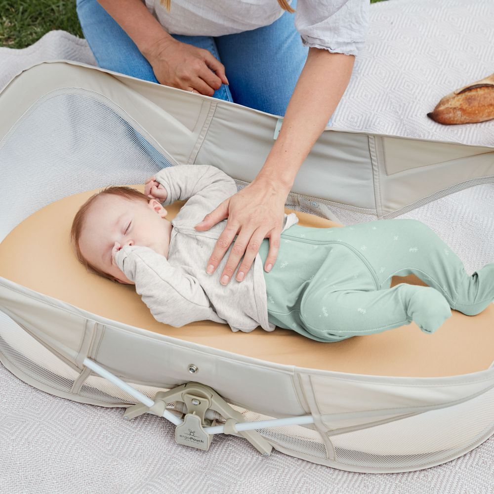 ErgoPouch - Easy Sleep Portable Bassinet With Carry Bag - Beige