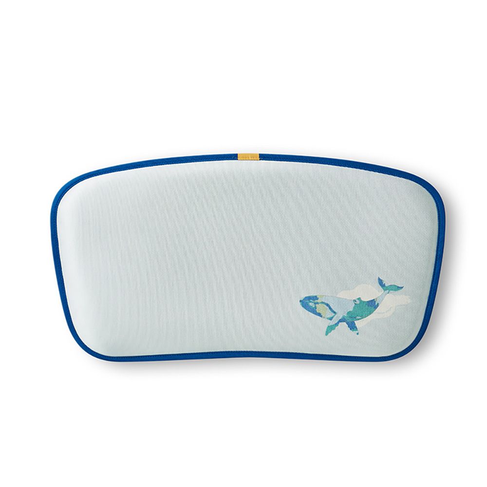 Babycare - Cooling Silk Pillow Sea Whale - Blue