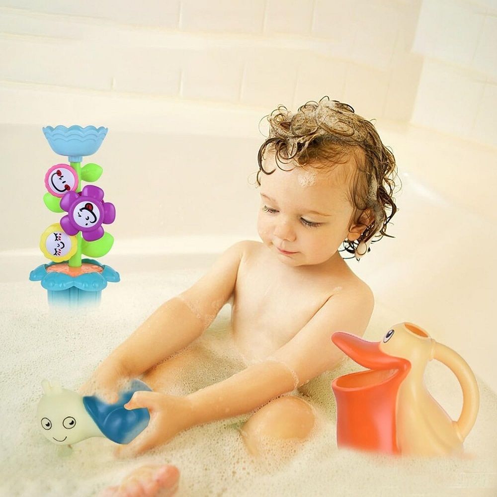 Brain Giggles - Funny Light Up Baby Bath Toy Set