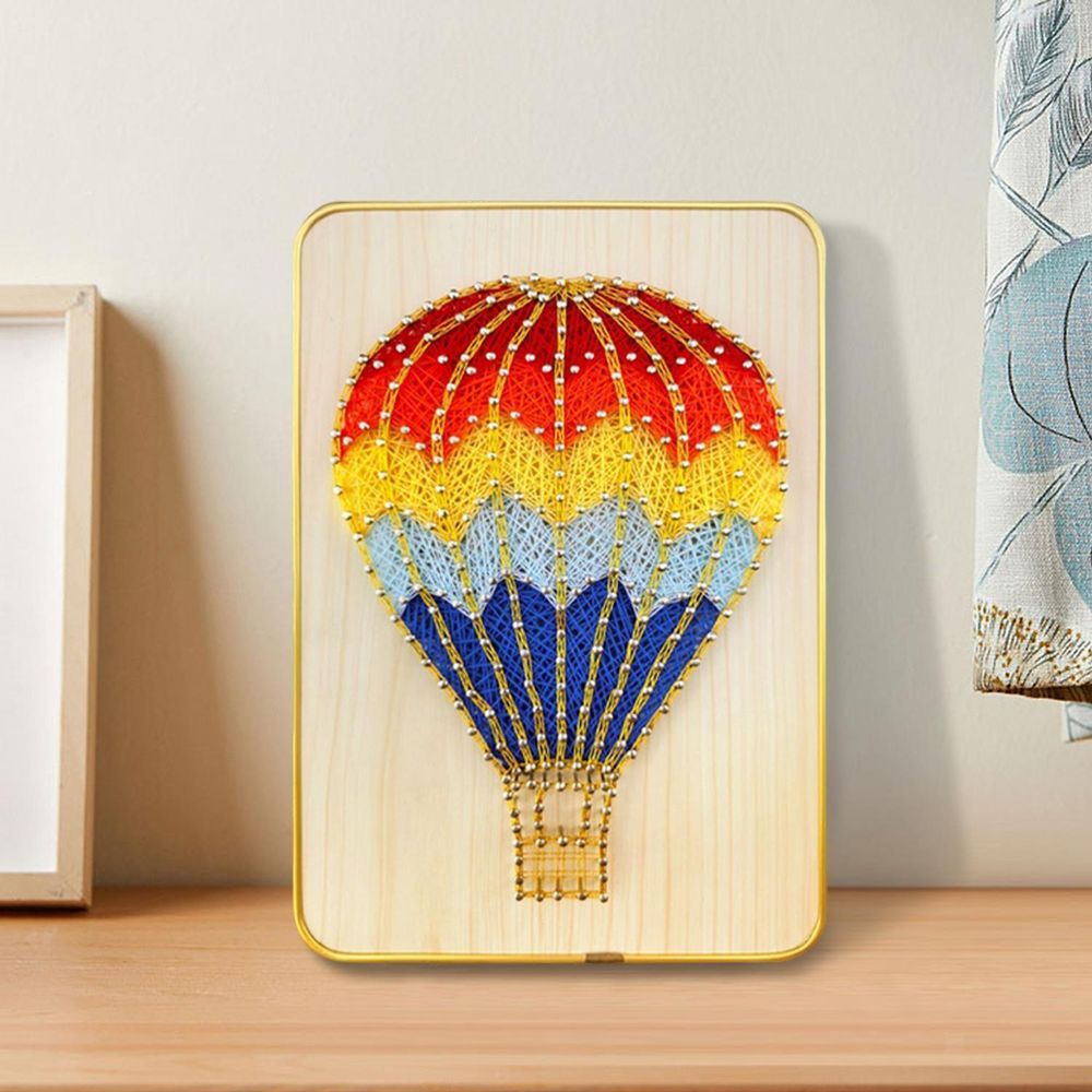 Brain Giggles - DIY Craft Kit With String Art Pattern - Hot Air Balloon