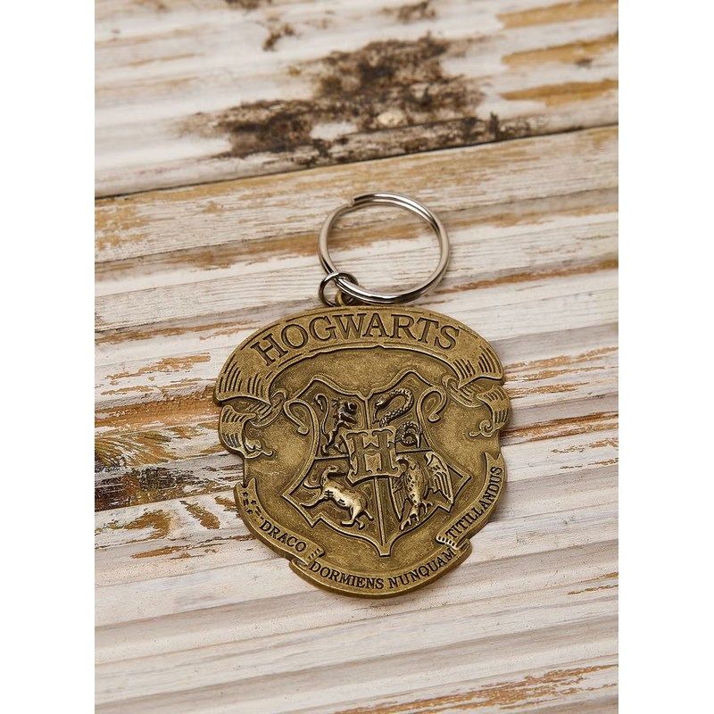 Pyramid International - Harry Potter Hogwarts Crest Metal Keychain