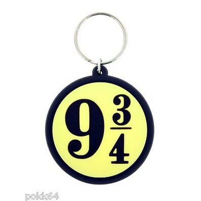 Pyramid International - Harry Potter 9 3/4 Rubber Keychain