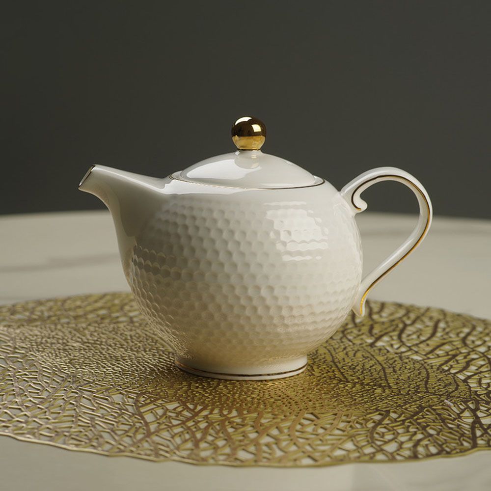 Fissman - Noemi Fine Bone China Tea Pot - White - 780 ml