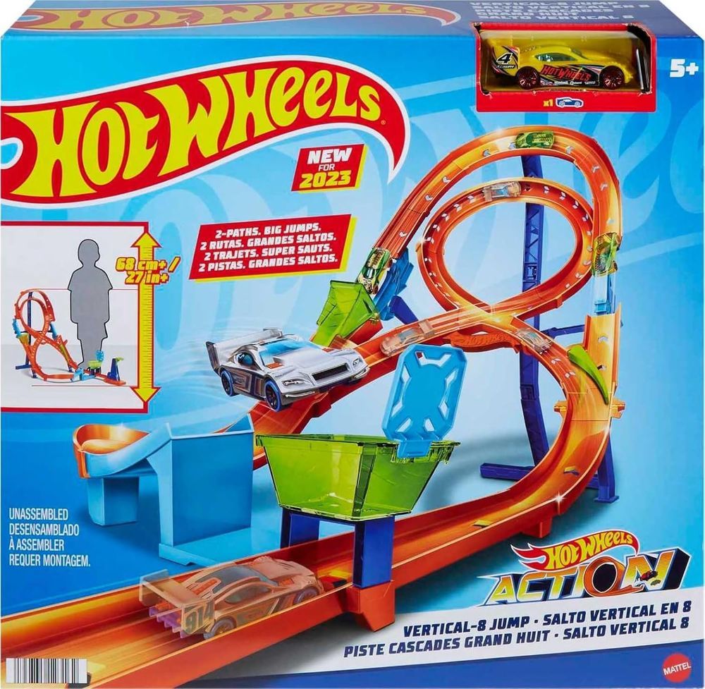 Hot Wheels - Action Vertical 8 Jump - Designs May Vary