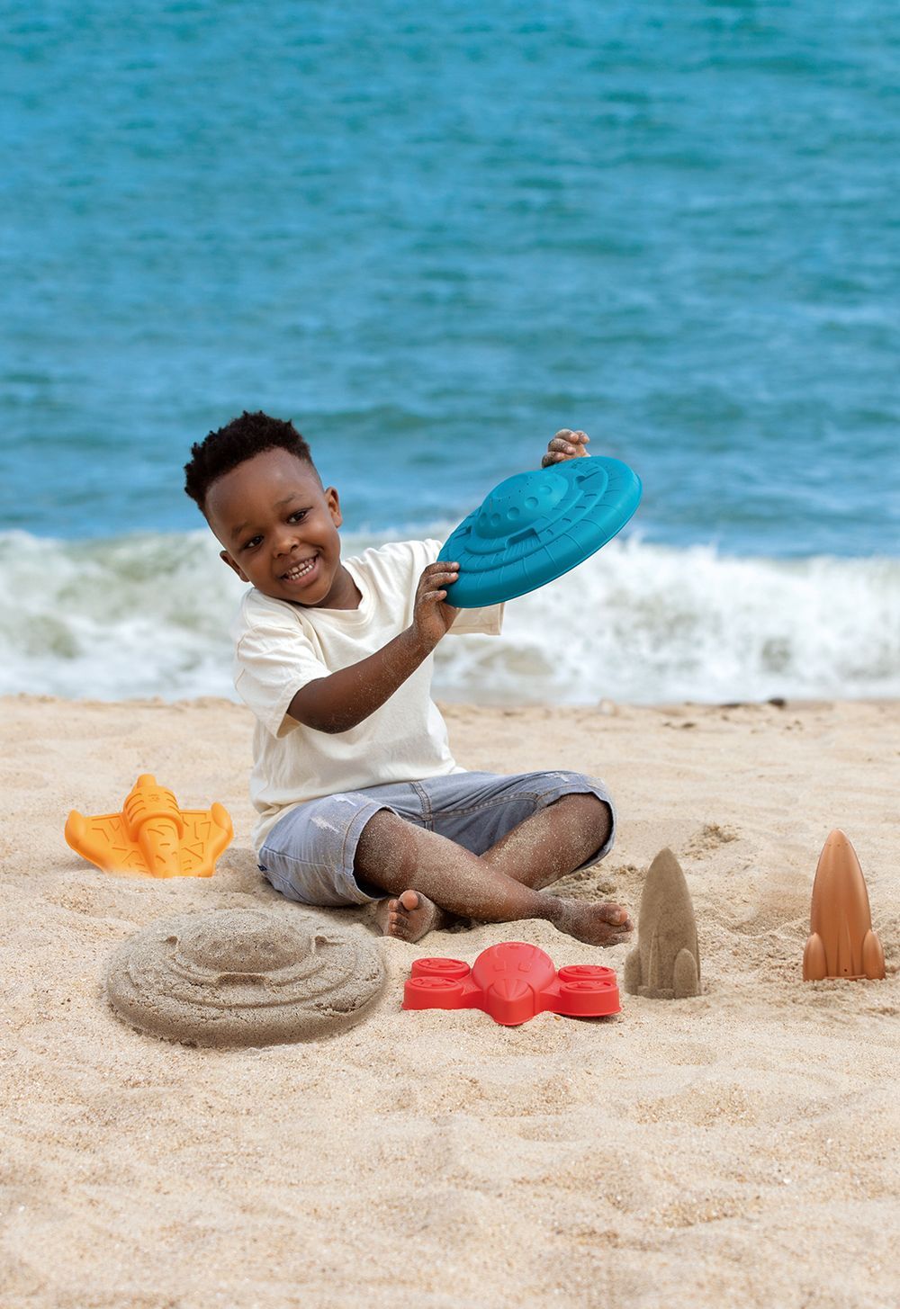 Hape - Space Explorer Sand Ship Beach Toys W/ Backpack - 6pcs