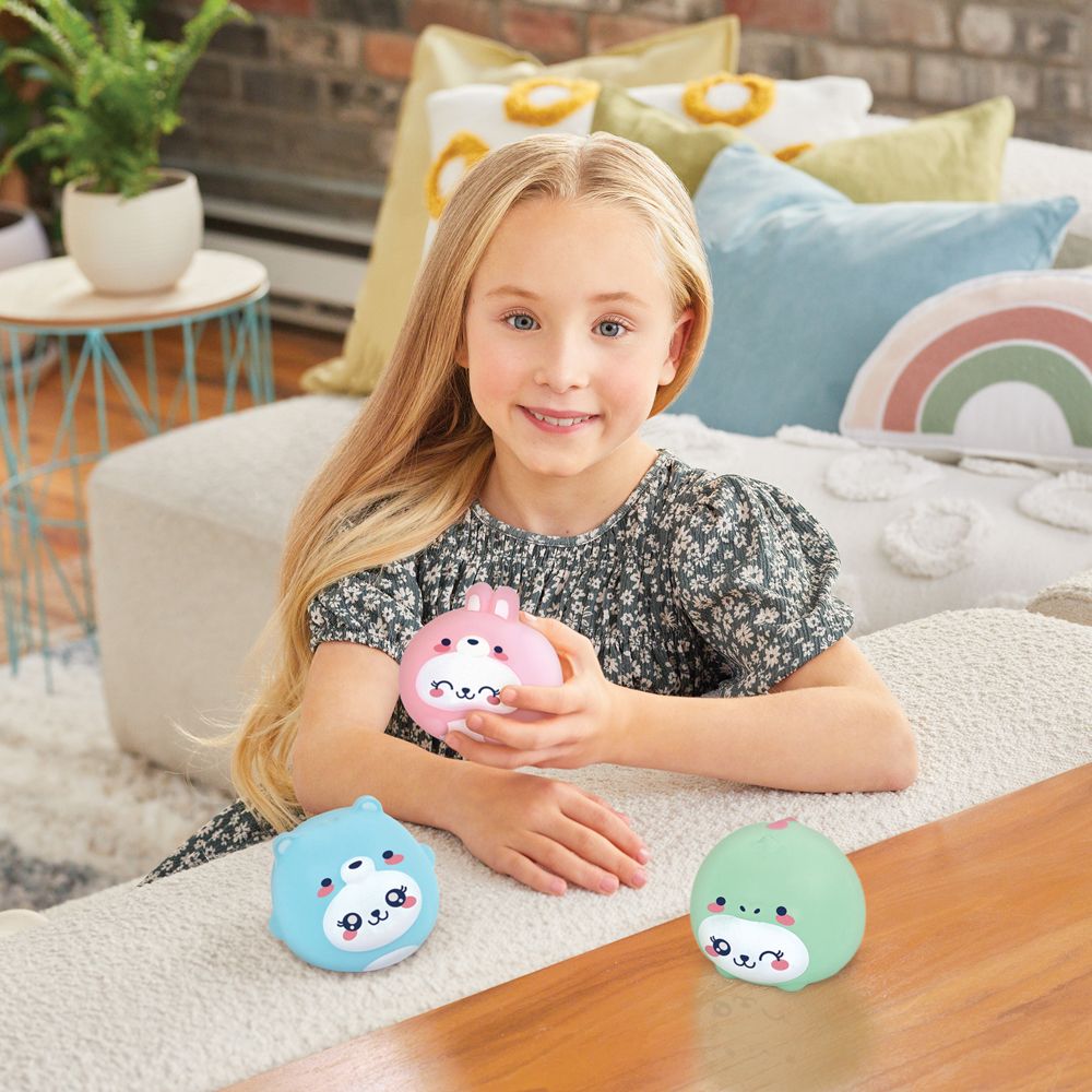 3C4G - Squish Me Cuties Squishy toy 1pc - Color May Vary