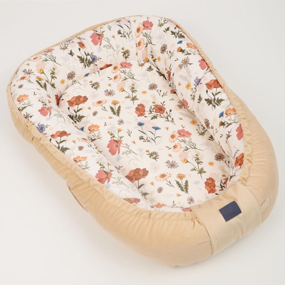 Baby Dream - Portable Bassinet and sleeping pod- Beige