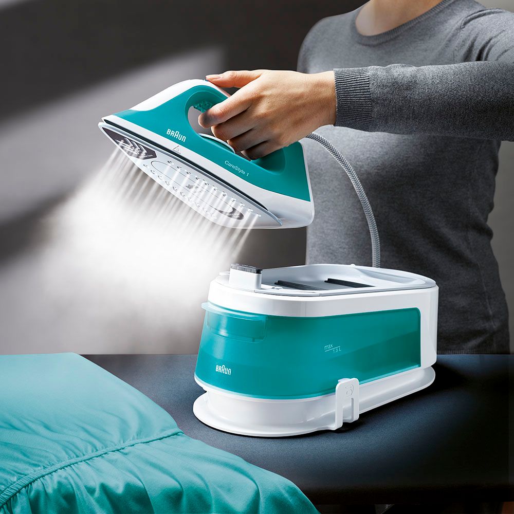 Braun - Steam Generator Iron 2200 W - White/Turquoise