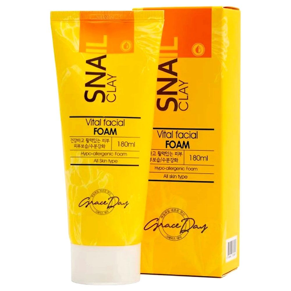 Grace Day - Snail Clay Fresh Facial Foam - 180ml