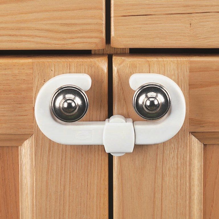 B-Safe C-Cabinet Latch