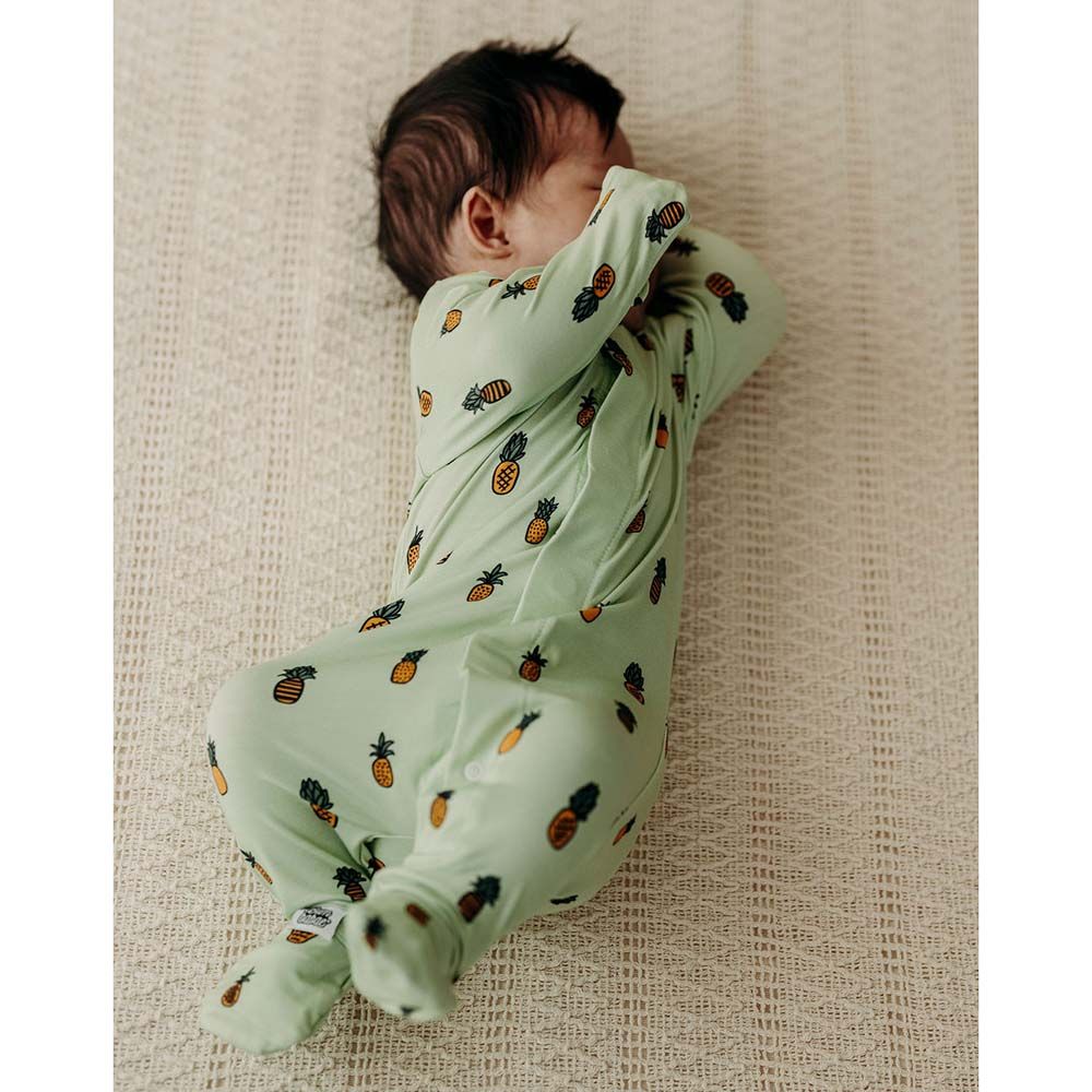 Bumbabae - Magnetic Clasp Sleepsuit - Fine Pineapple