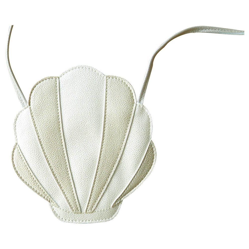 Billy Loves Audrey - Hamptons Shell Bag - Pearl White