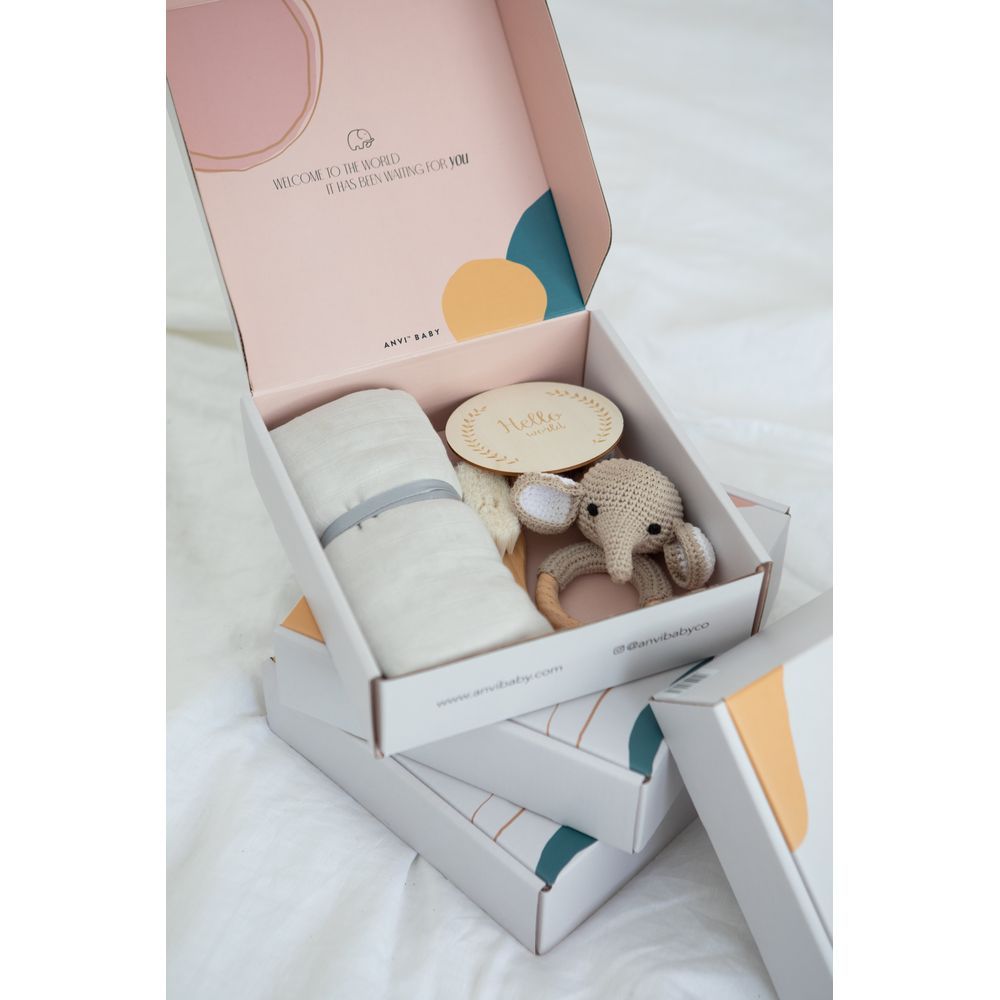 Anvi Baby - 5pc Set - Newborn Gift Set - Elephant