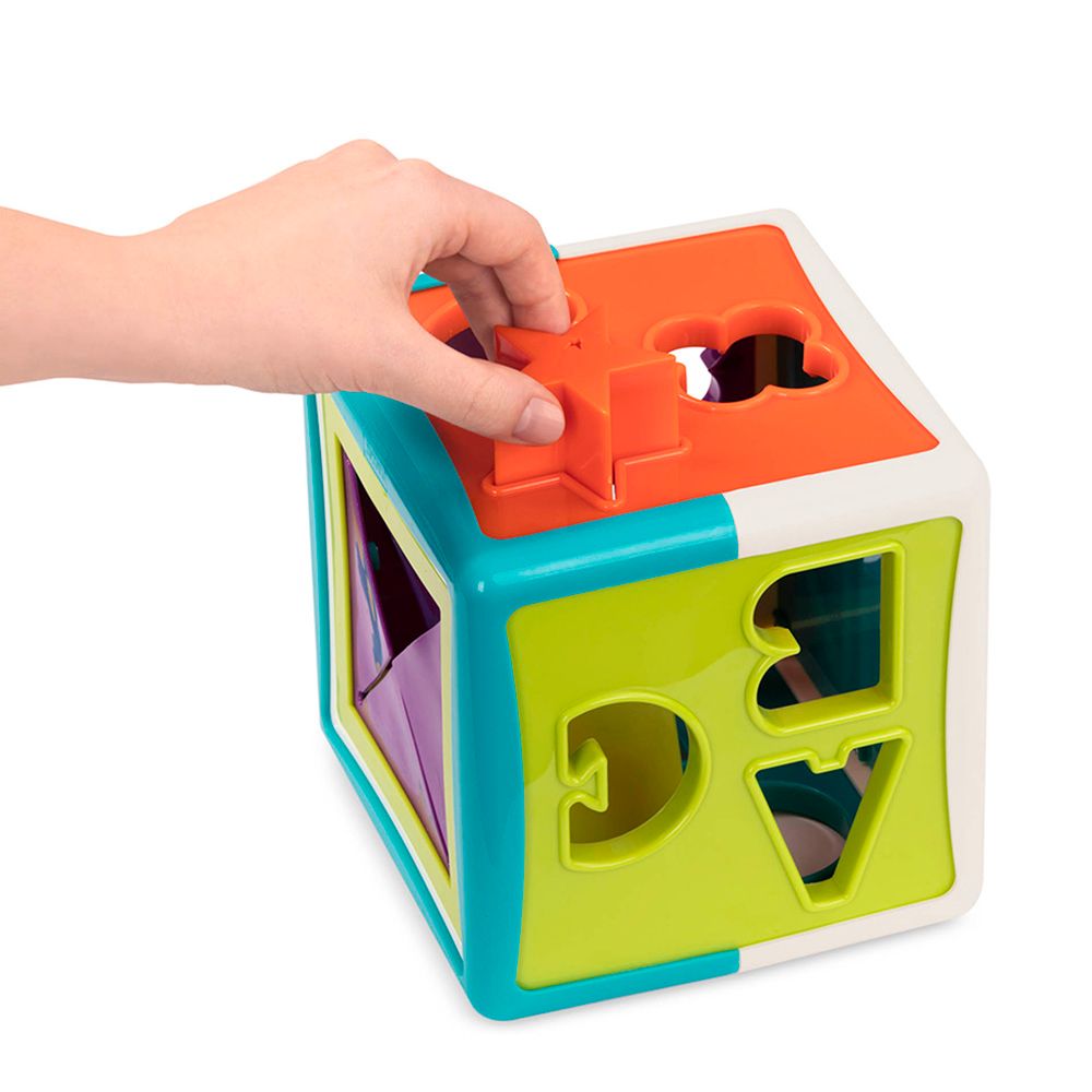 Battat - Shape Sorter Cube - 13pcs