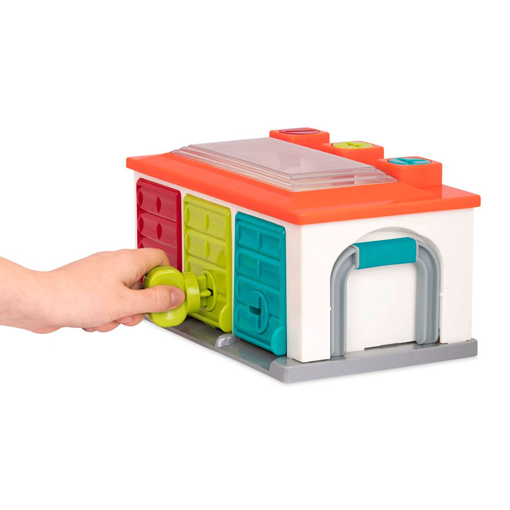 Battat - Car And Garage Shape Sorter Playset