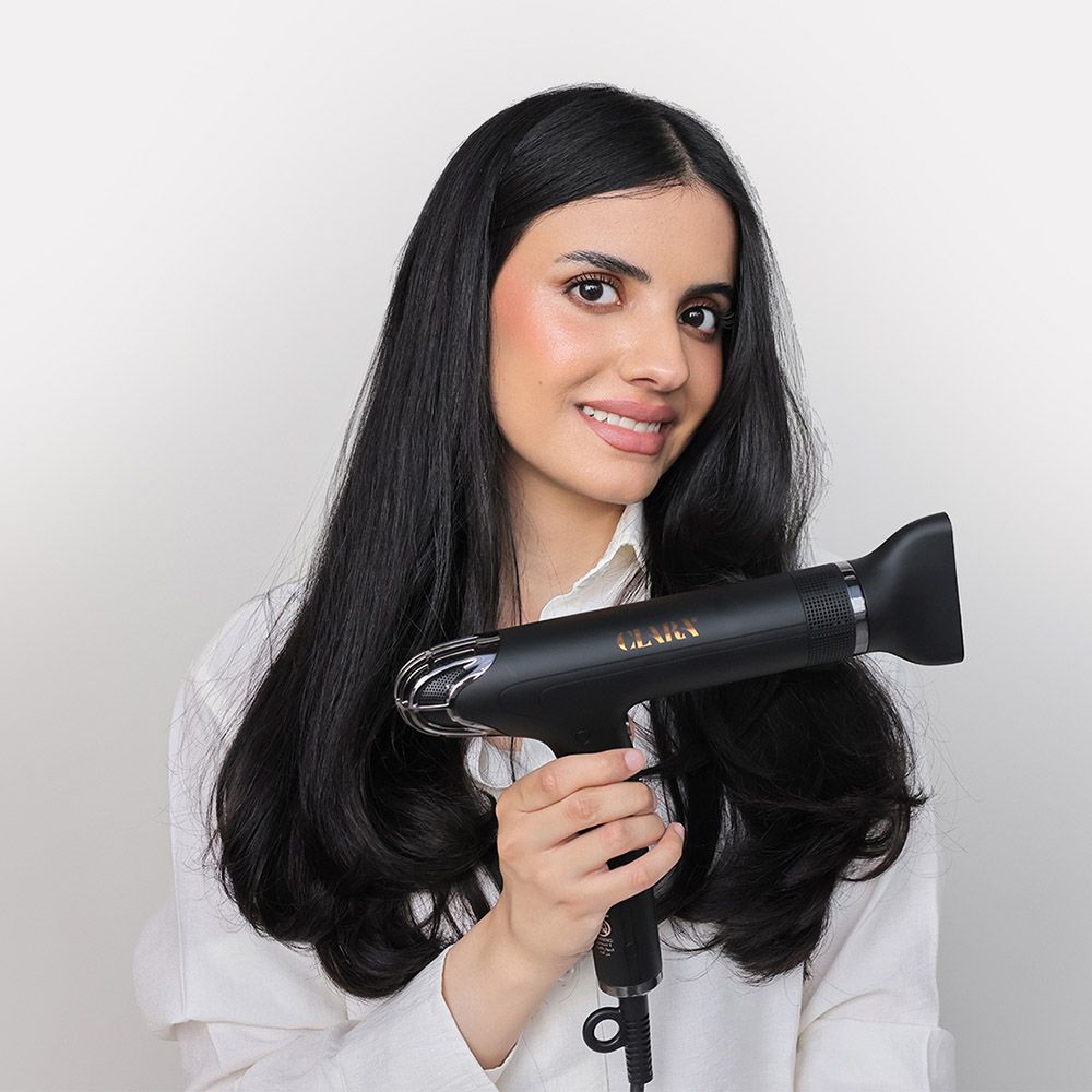 Clara - Powerful Hair Blowdryer - Black - 2000 W