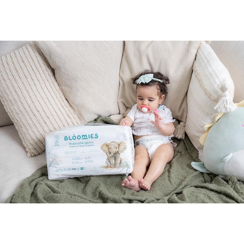 Bloomies - Bamboo Baby Diapers - 3-8 kg - Size 2 - Pack of 3 - 120pcs