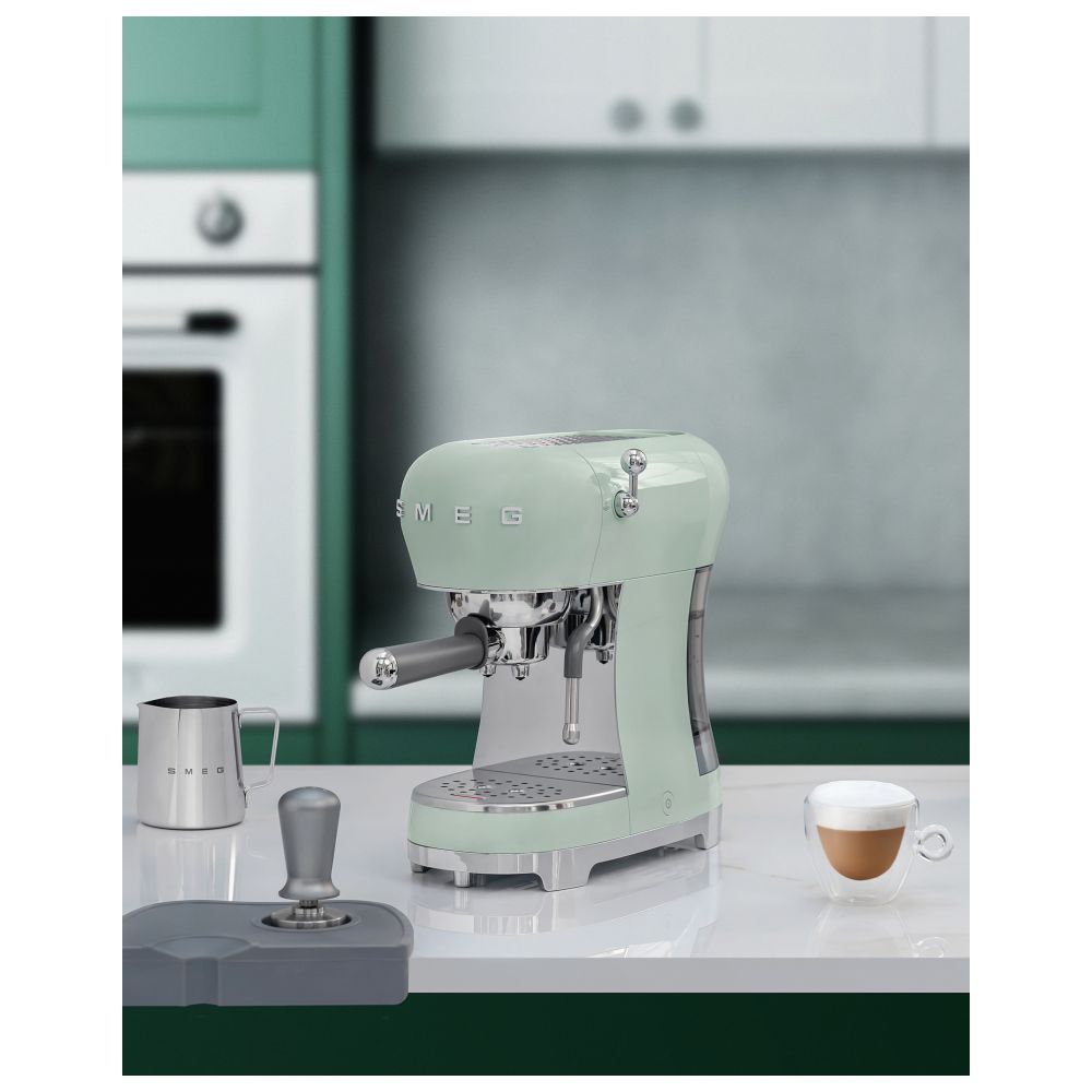 Smeg - 50'S Retro Espresso Coffee Machine - Pastel Green - 1350 W