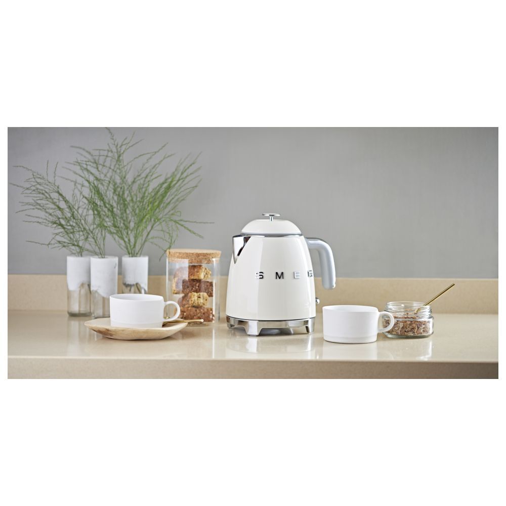 Smeg - 50'S Retro Style Mini Kettle - Cream - 0.8 L - 1400 W