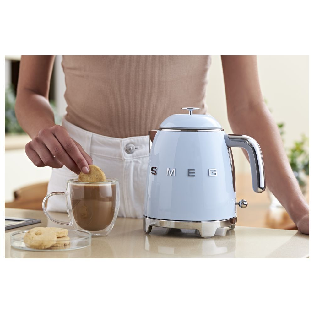 Smeg - 50'S Retro Mini Kettle - Pastel Blue - 0.8 L - 1400 W